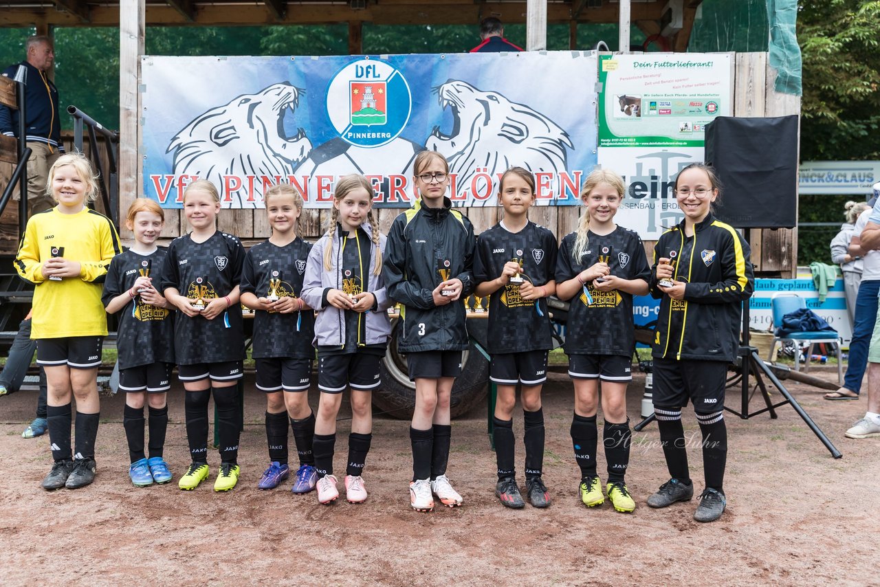 Bild 228 - Loewinnen Cup